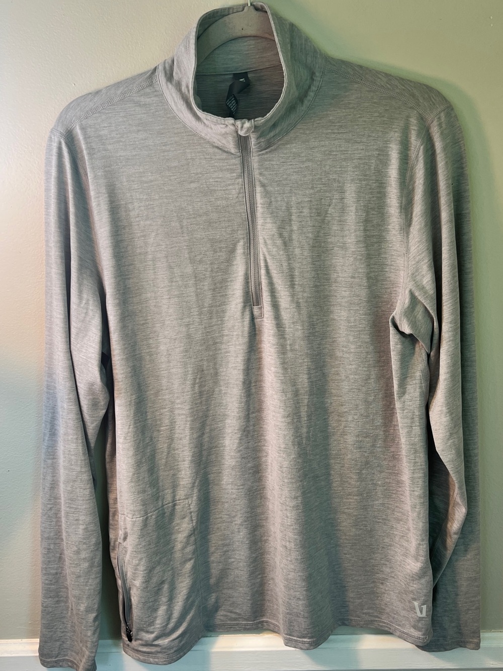 Vuori Men's Light Heather Gray Quarter-Zip Pullover
